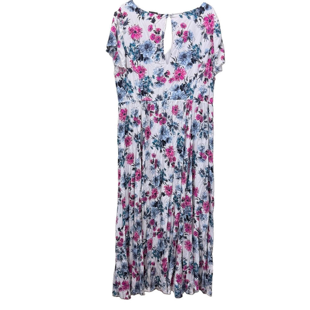 Torrid Colorful Floral Challis Wrap Maxi Dress Feminine Romantic Flowy Size 3X - Picture 6 of 9
